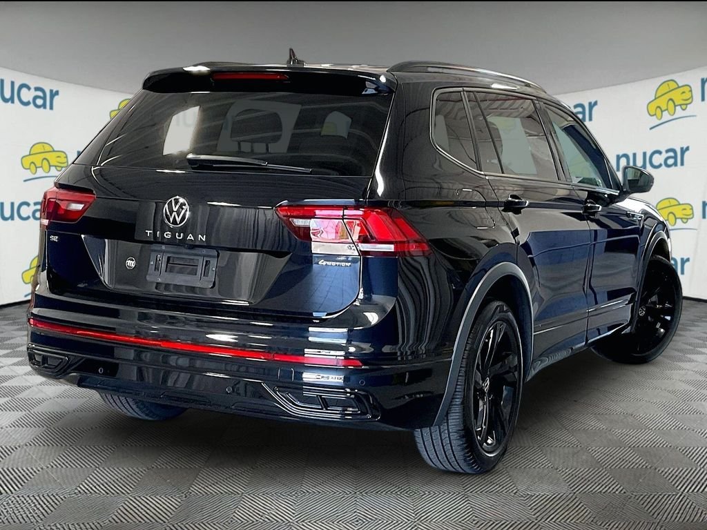 Used 2024 Black Volkswagen 2.0T SE R-Line Black image 6
