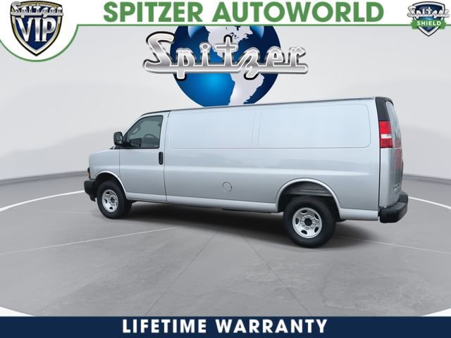 2026 GMC Savana Cargo Work Van - Photo 7