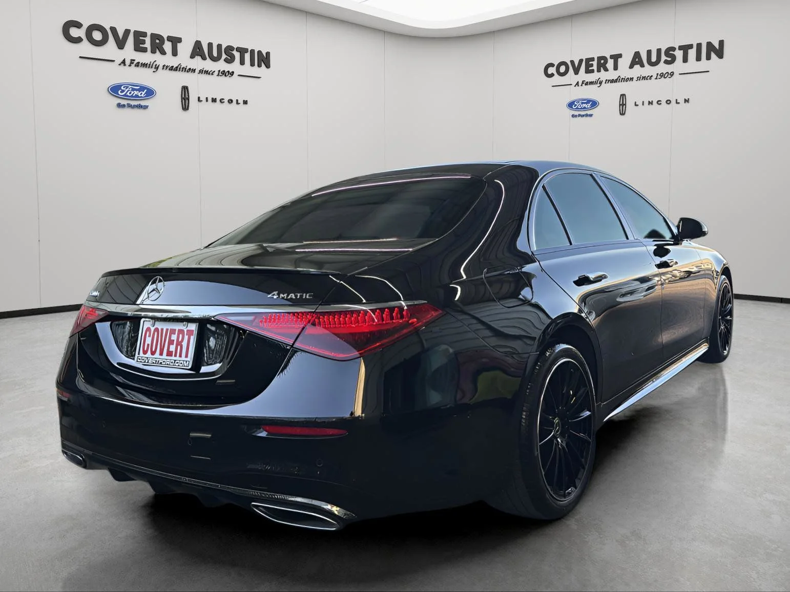 Used 2023  Mercedes-Benz S 500 image 10