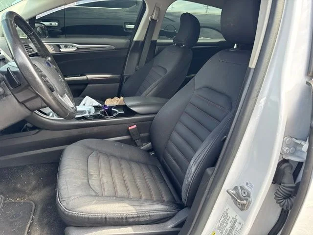 Used 2016 White Ford SE image 15