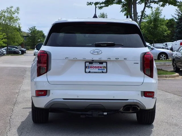 Used 2021 White Hyundai Limited image 6