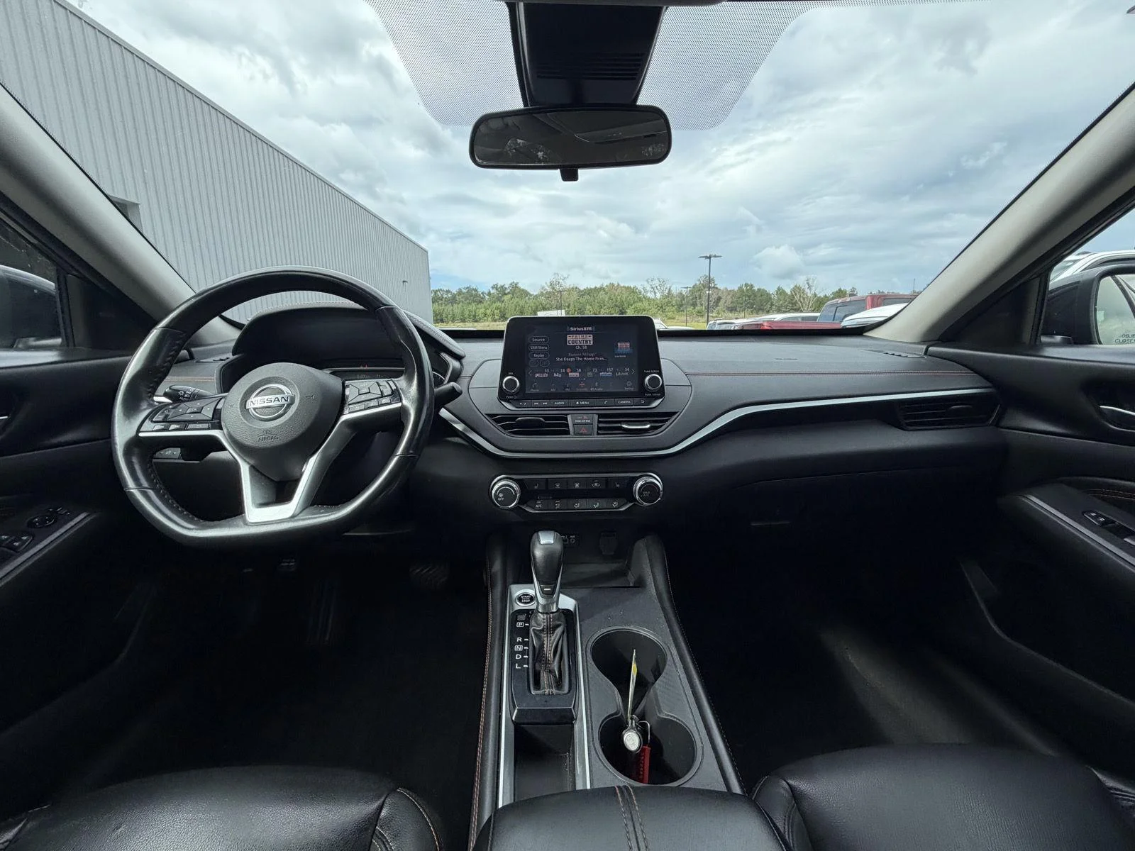 Used 2021 Gun Metallic Nissan 2.5 SR image 7