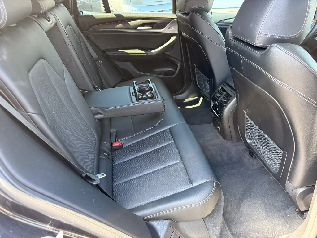 Used 2024 Gray BMW sDrive30i image 18