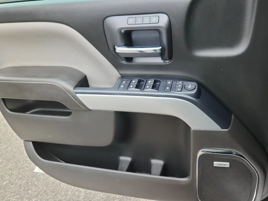 Used 2018 Silver Chevrolet LTZ image 9