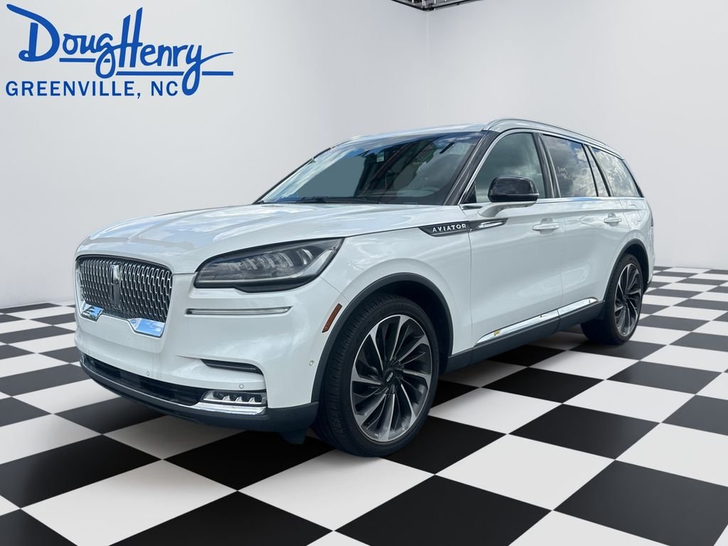Used 2020 White Lincoln Reserve image 1