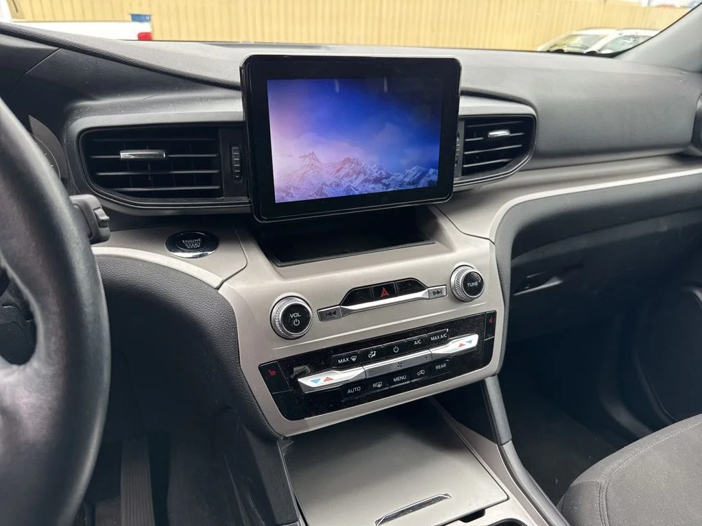 Certified Used 2023 Black Ford XLT image 11