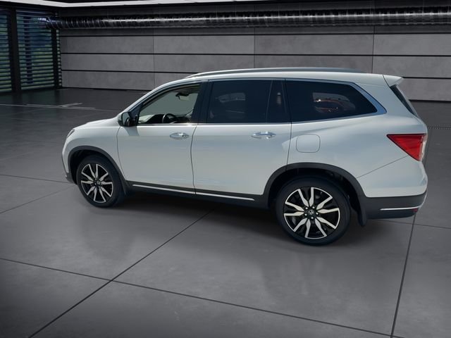 Used 2019  Honda Touring image 6