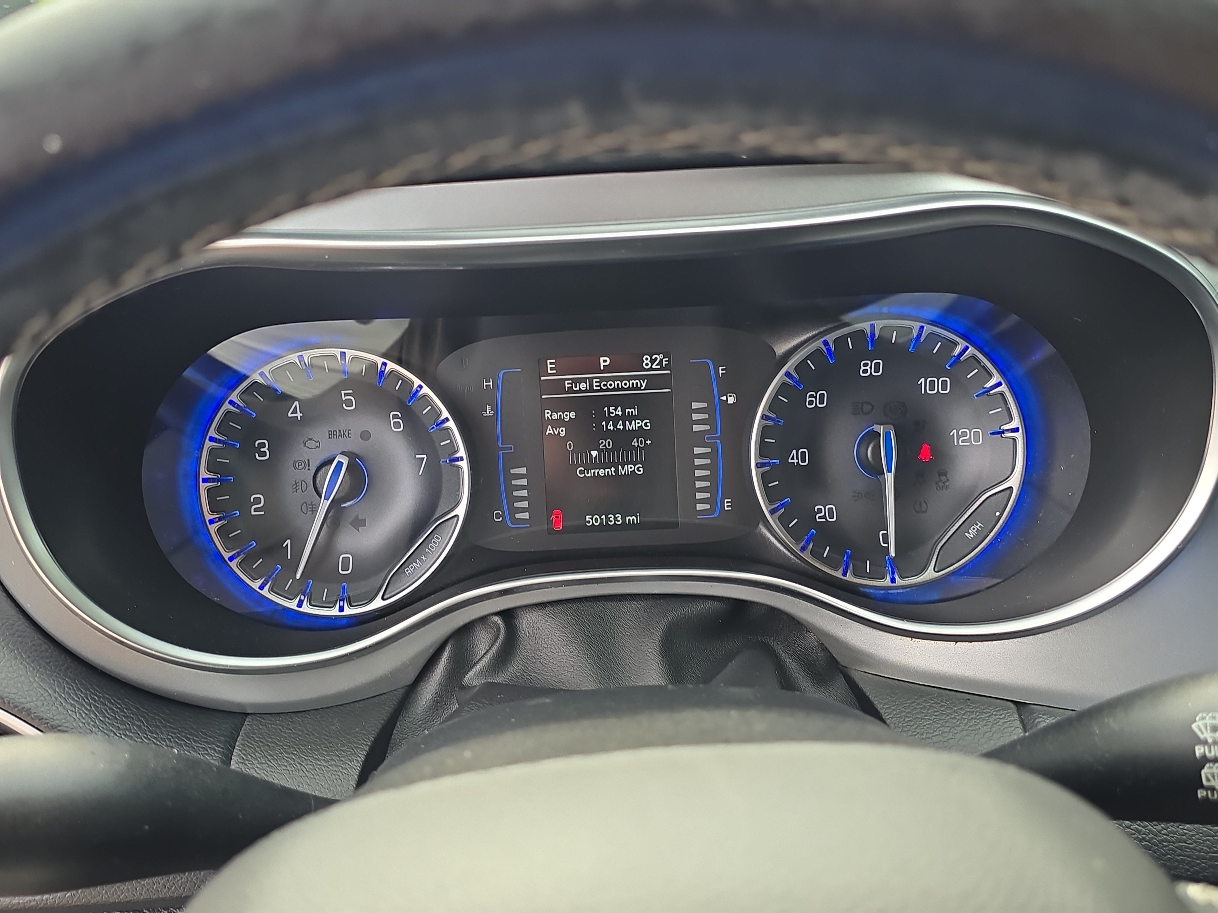Used 2019 Ocean Blue Metallic Chrysler Touring L image 34