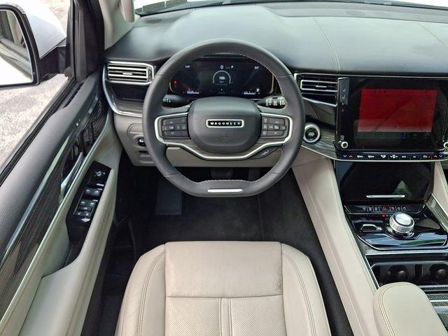 Used 2022 White Jeep Series II image 11