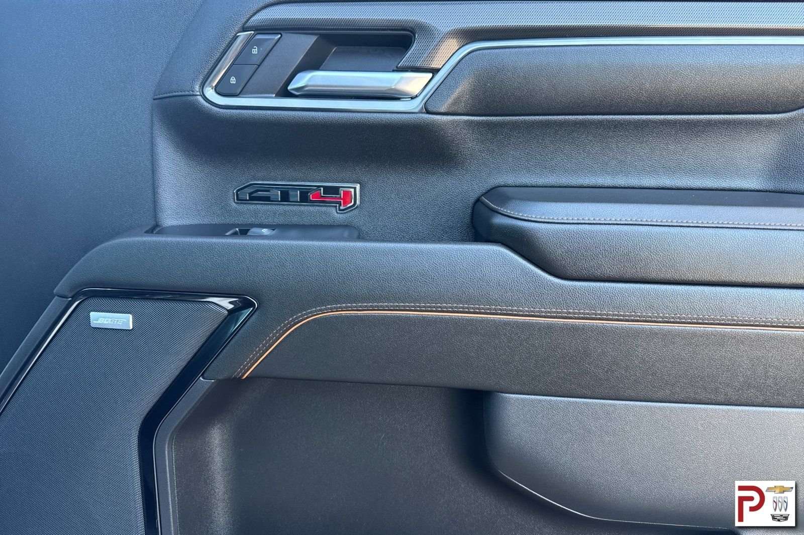 Used 2024 White GMC AT4 image 18