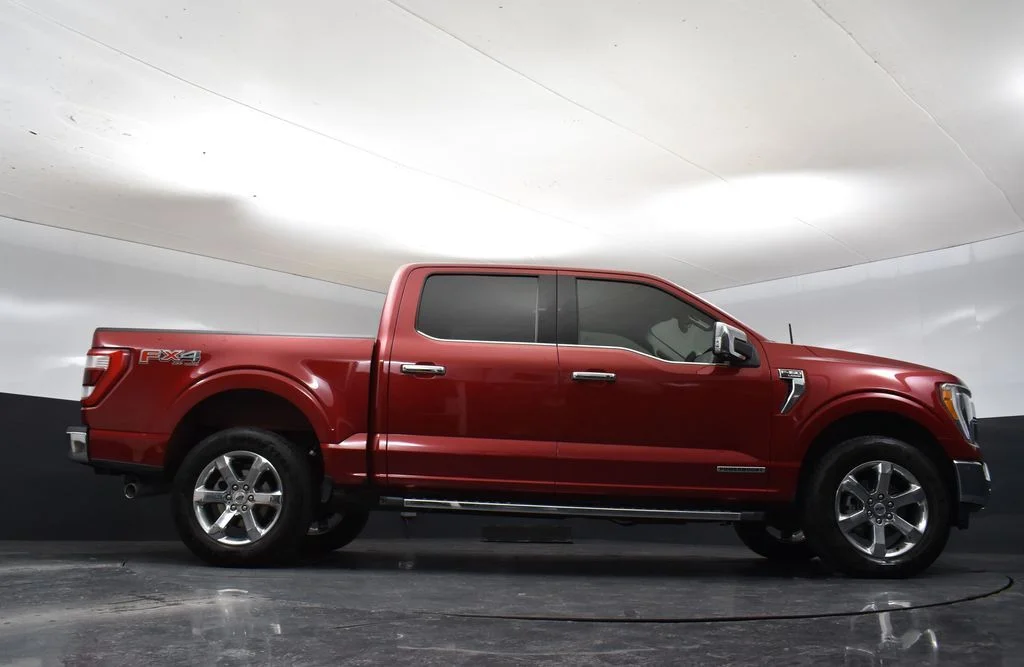 Used 2021 Red Ford Lariat image 11