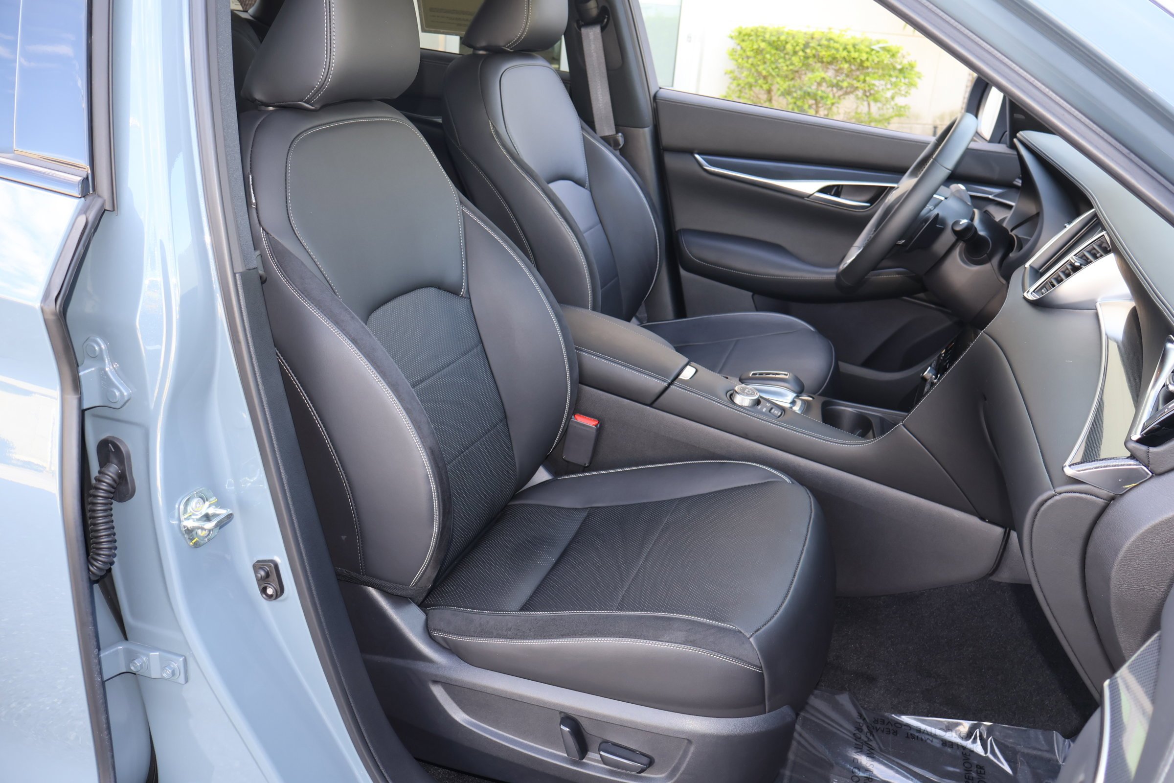 2025 INFINITI QX50 Sport - Photo 22