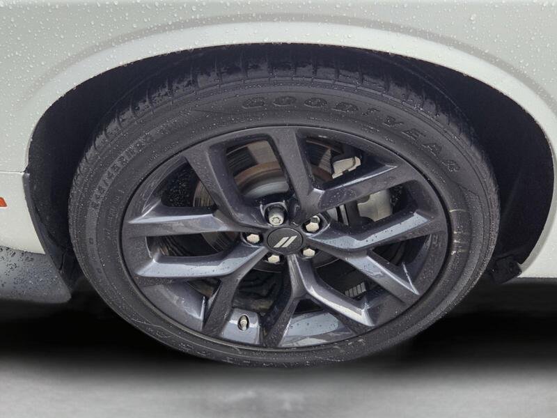 Used 2023 White DODGE R/T RWD image 9