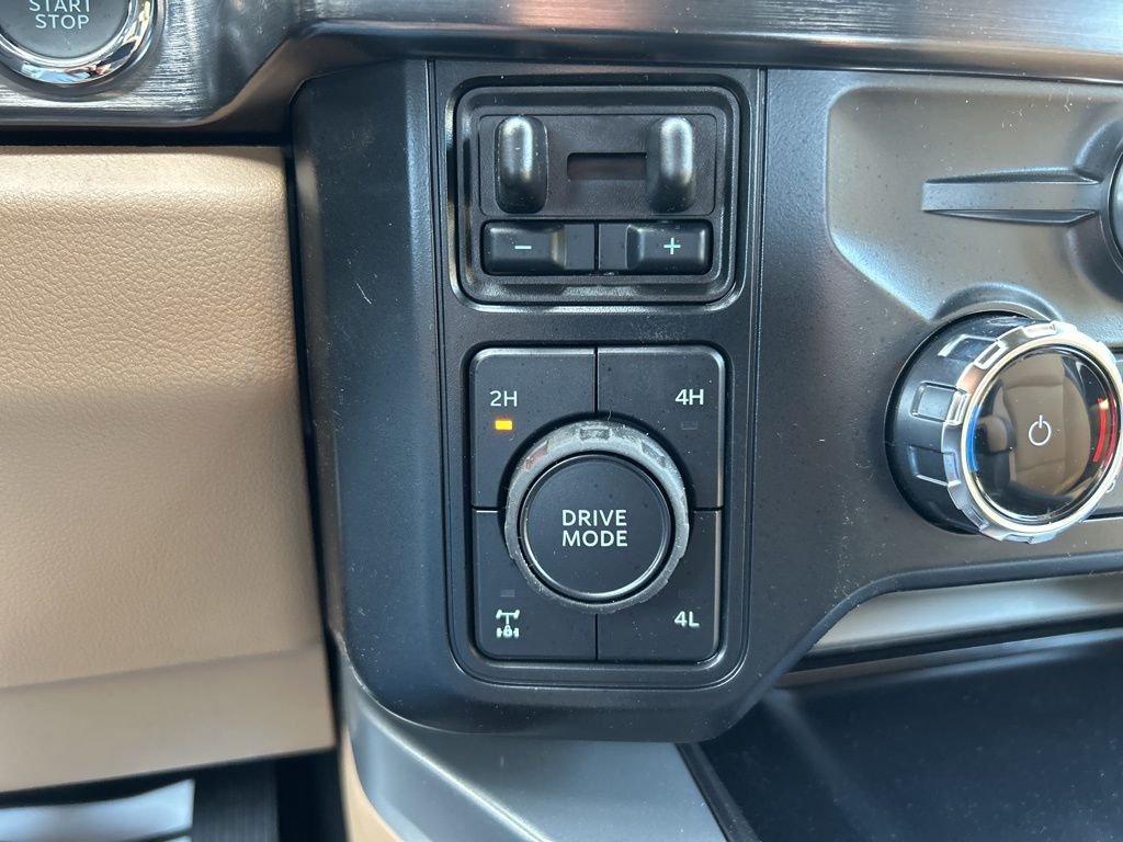 New 2026 Star White Metallic Tri-Coat Ford Lariat image 26