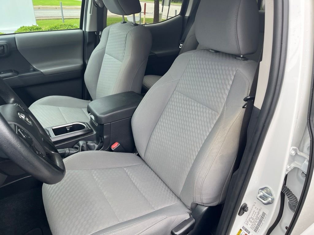 Used 2023 White Toyota SR image 21
