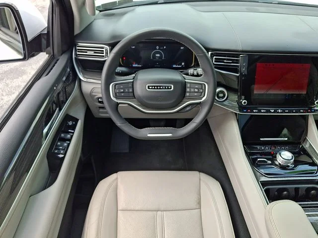 Used 2022 White Jeep Series II image 11