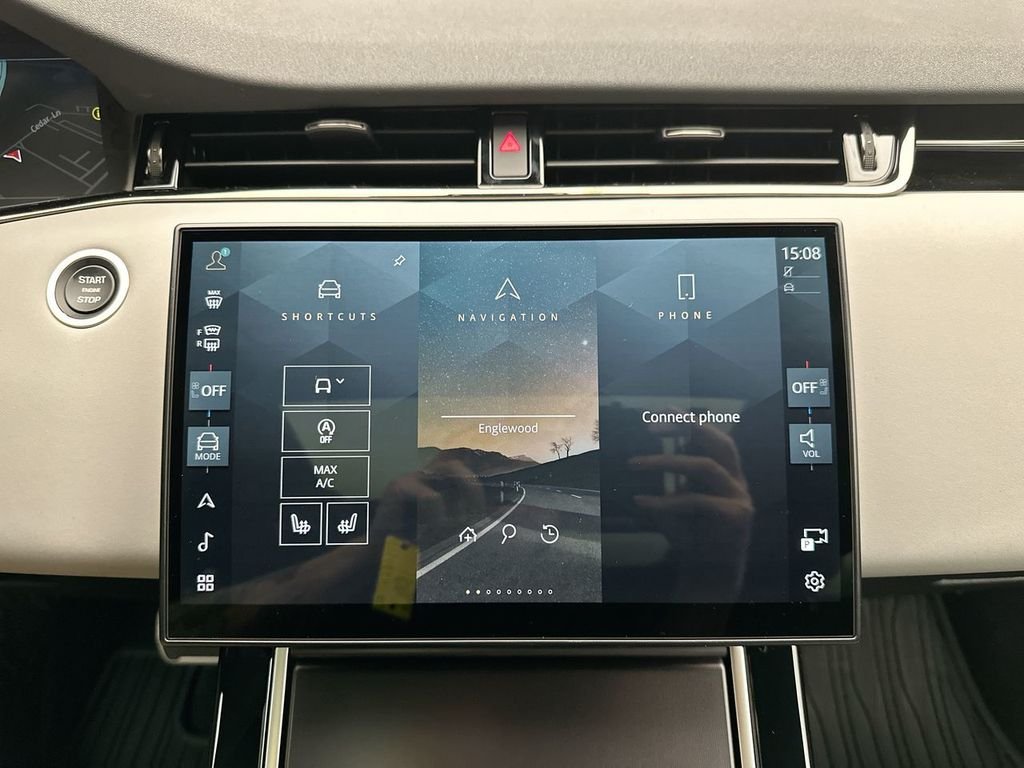 New 2026 Ostuni Pearl White Land Rover  image 13