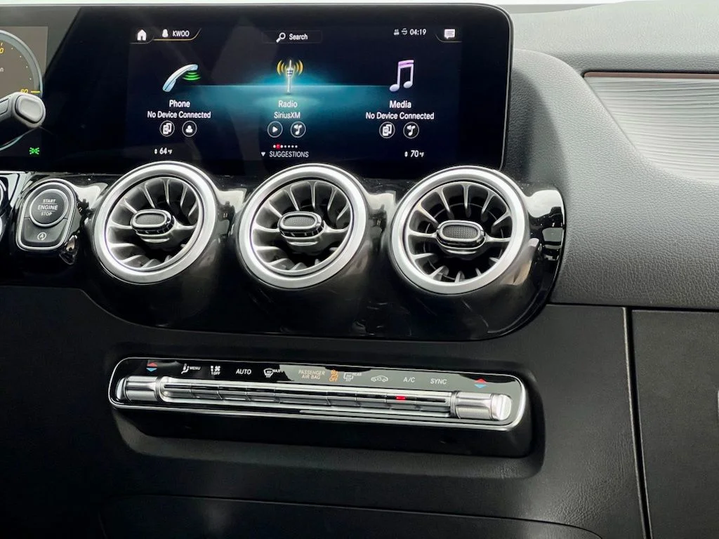 Certified Used 2023  Mercedes-Benz GLA 250 image 16