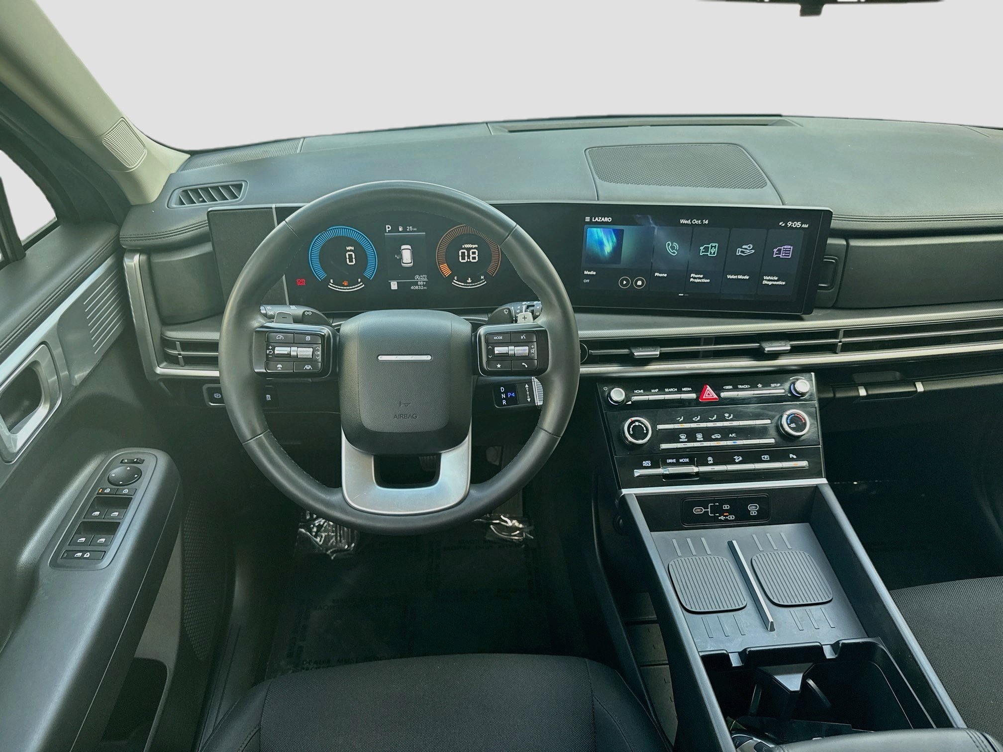 Certified Used 2024 Shimmering Silver Hyundai SE image 18
