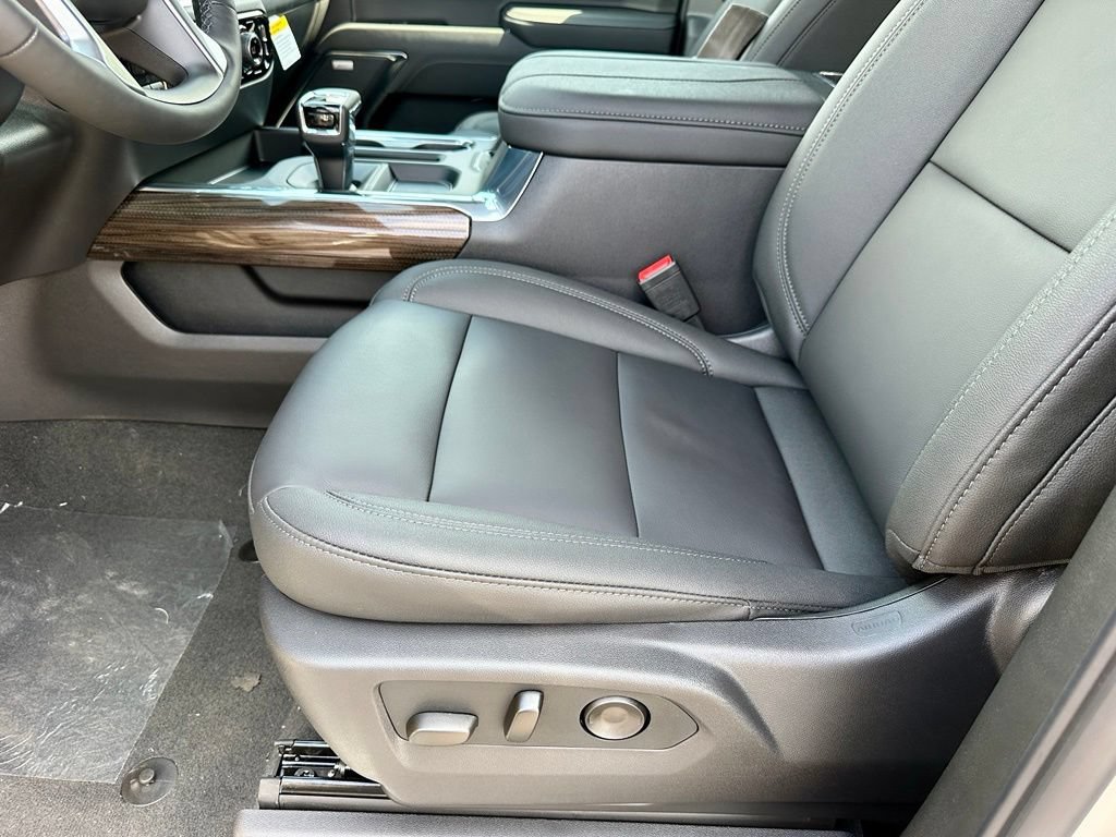 2026 Chevrolet Silverado 1500 RST - Photo 16