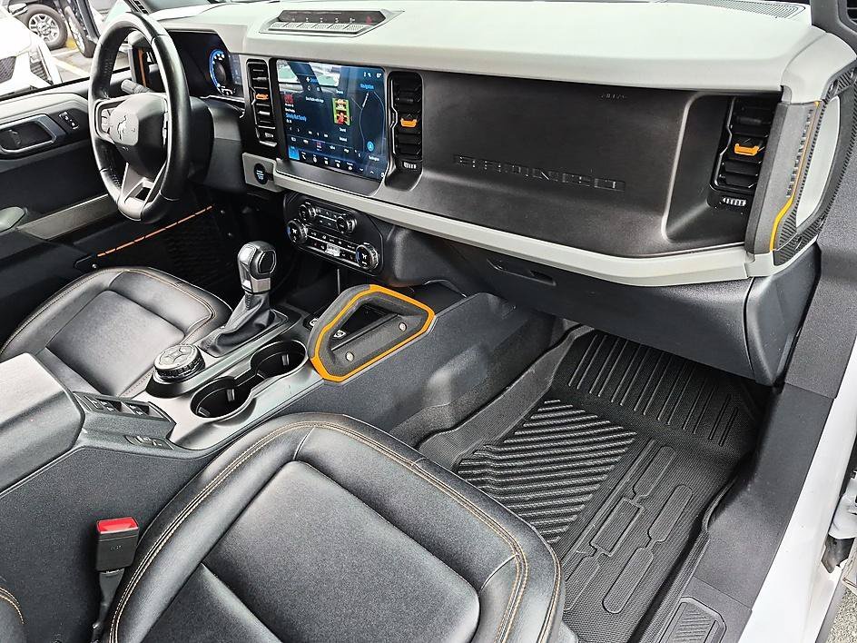 Used 2023 White Ford Badlands image 35