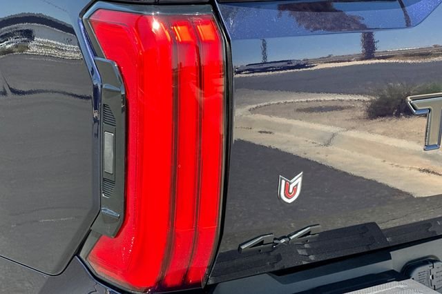 2026 Toyota Tundra Limited - Photo 25