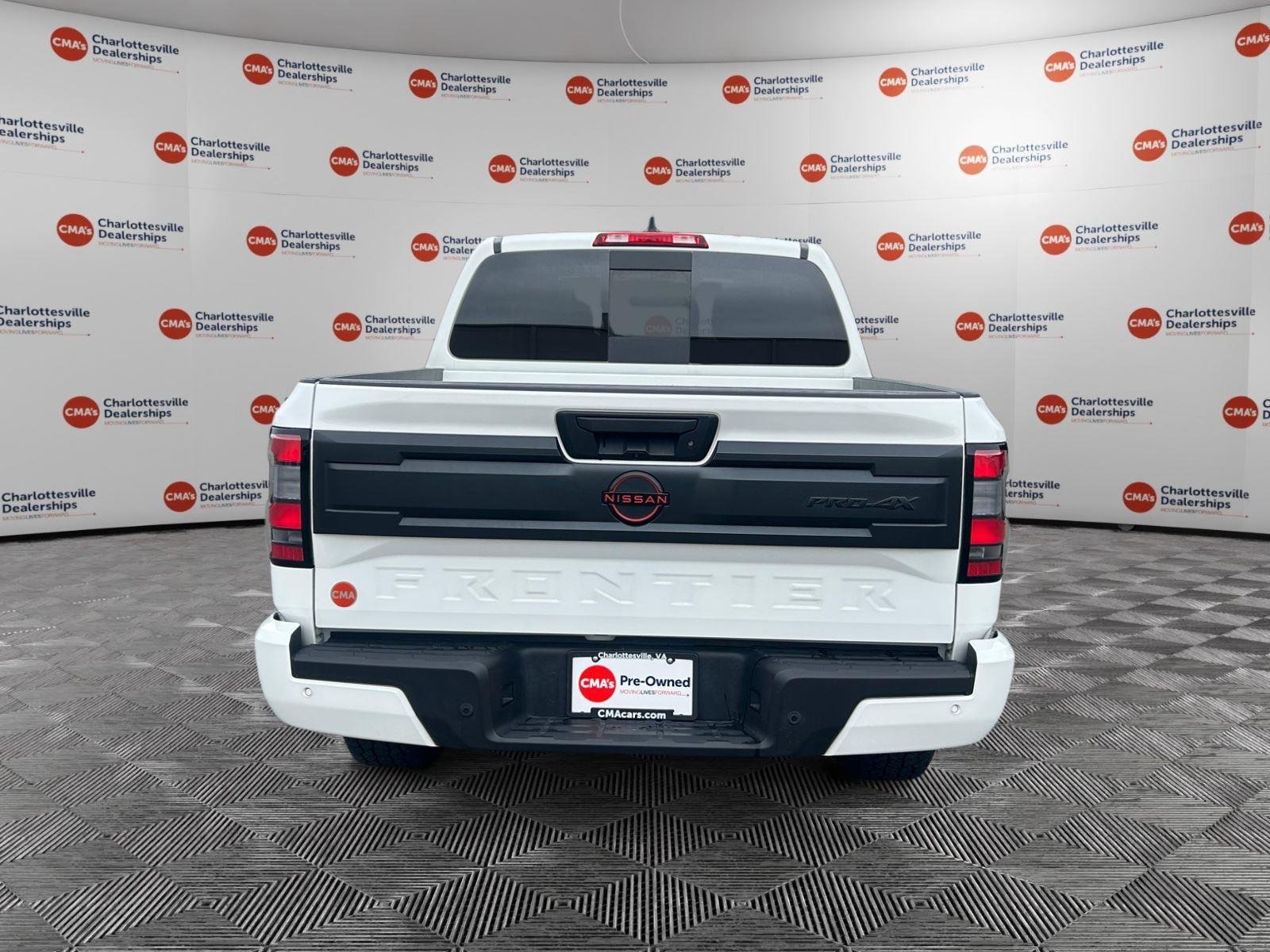 Used 2025 Glacier White Nissan PRO-4X image 4