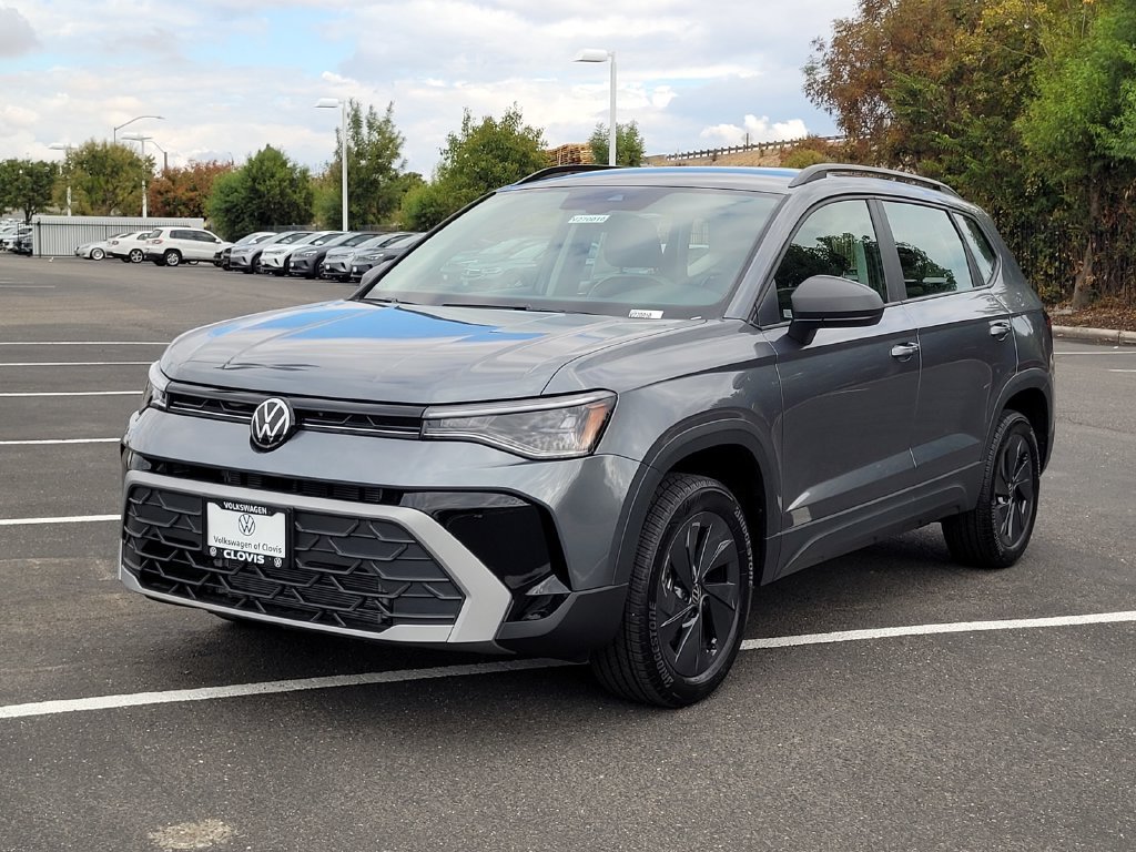 New 2027 Gray Volkswagen 1.5T S image 9