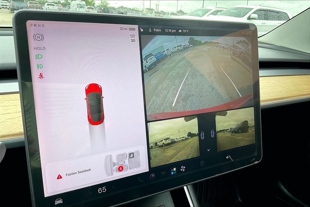 Used 2018  Tesla Long Range image 12