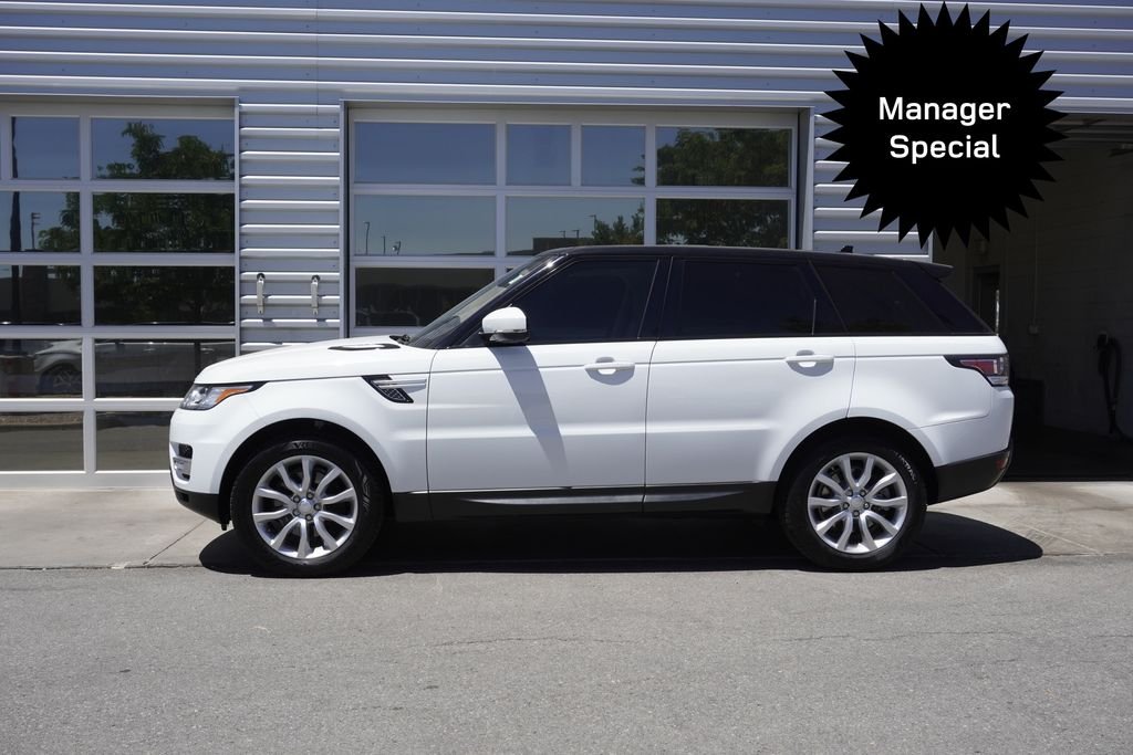 Used 2016 White Land Rover 3.0L V6 Supercharged HSE image 8