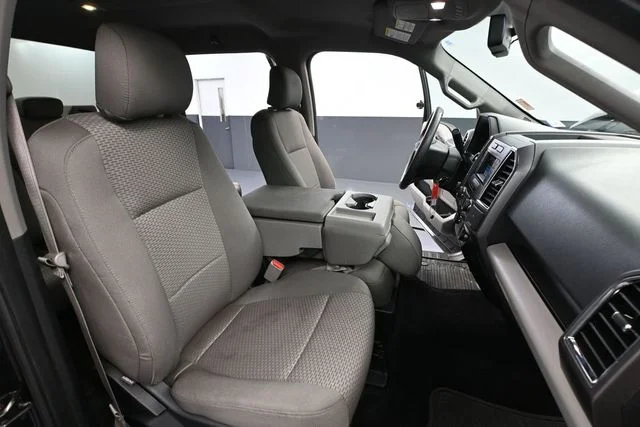 2015 Ford F-150 XLT - Photo 42
