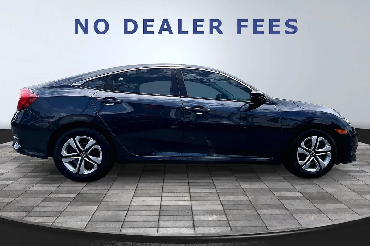 Used 2016 Blue Honda LX image 31
