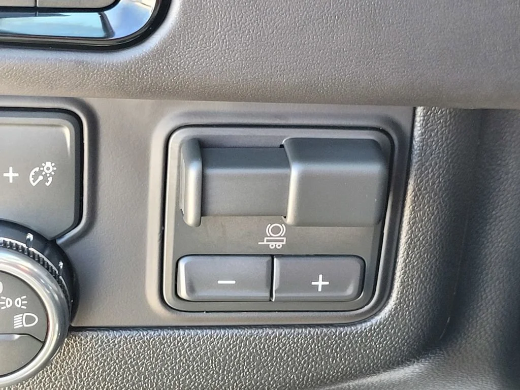 2026 GMC Yukon XL AT4 Ultimate - Photo 26