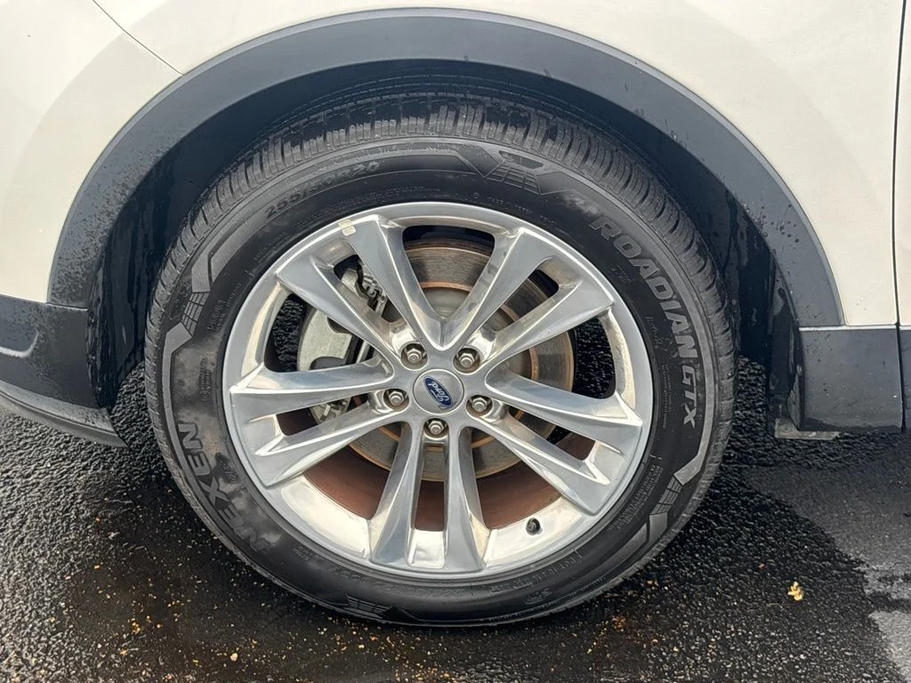 Used 2018 White Ford XLT image 26