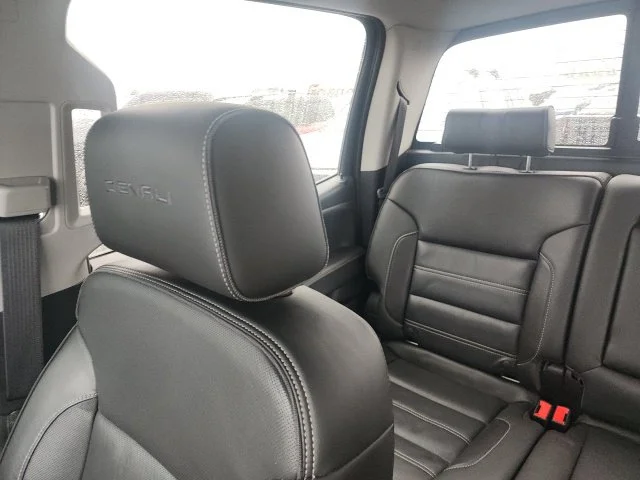 Used 2018 Red GMC Denali image 19