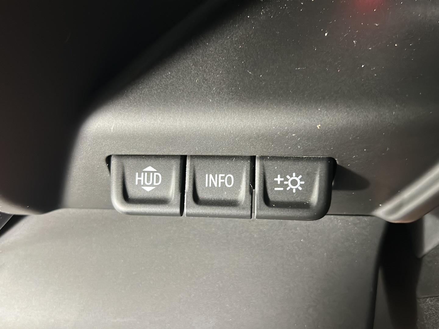 Used 2025 Onyx Black GMC Denali image 25