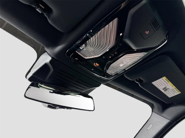 Used 2026 Black Sapphire Metallic BMW xDrive40i image 39