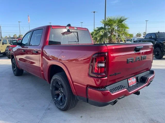 New 2026 Molten Red Pearl-Coat Exterior Paint RAM Big Horn/Lone Star image 5