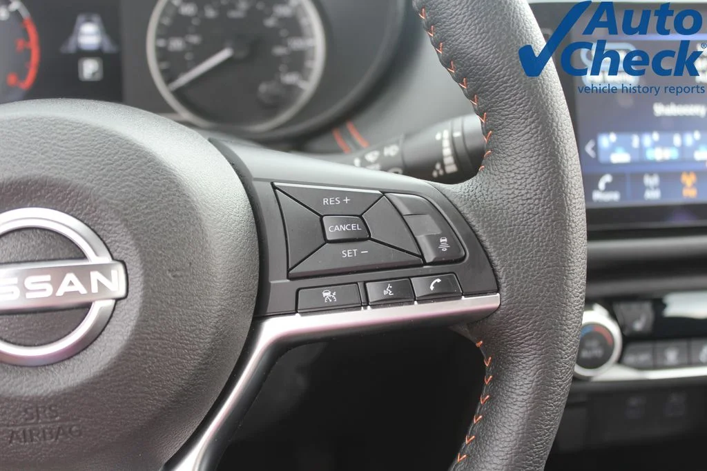 Used 2025 White Nissan 1.6 SR image 17