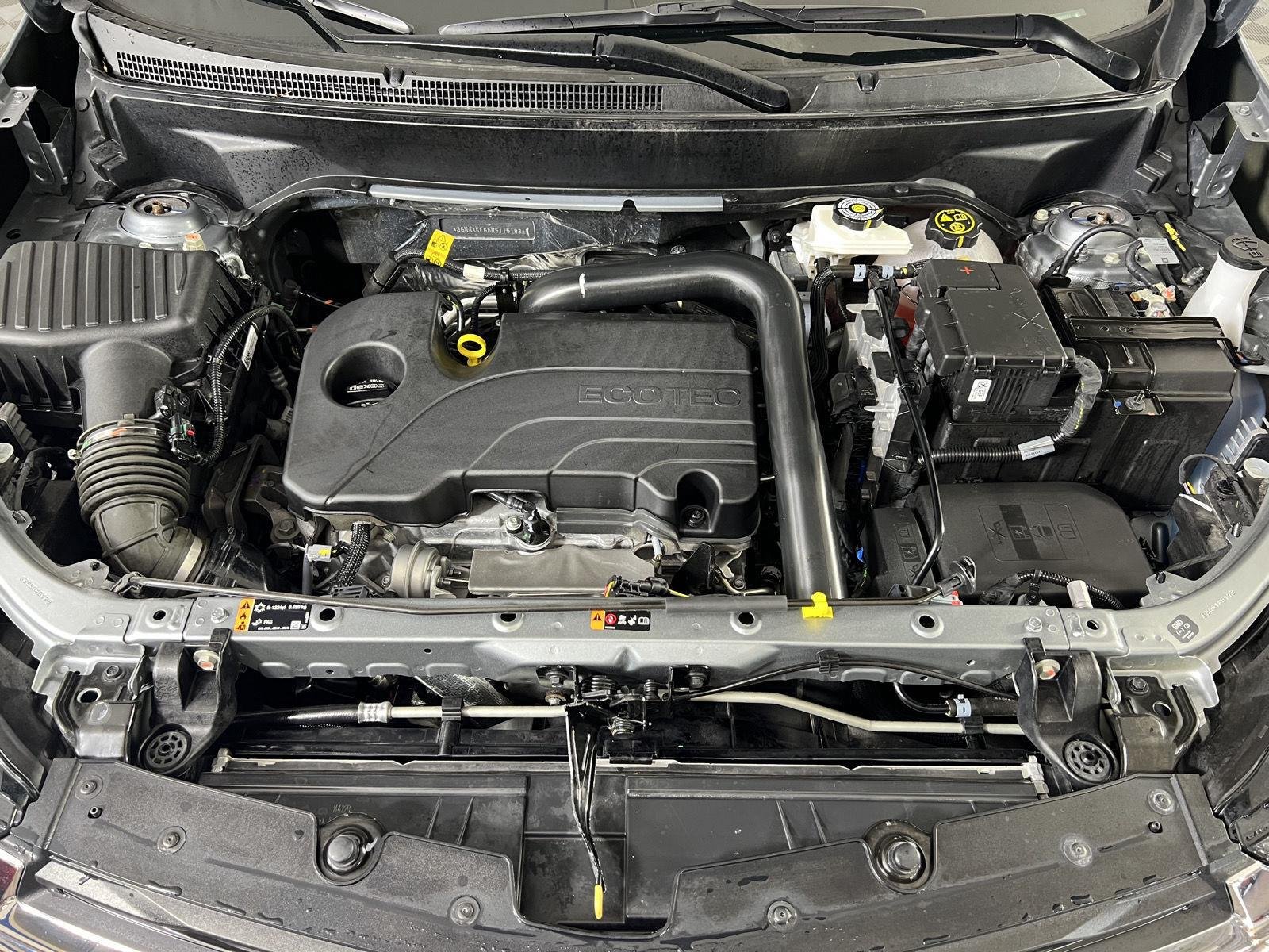 Used 2024  Chevrolet  image 29