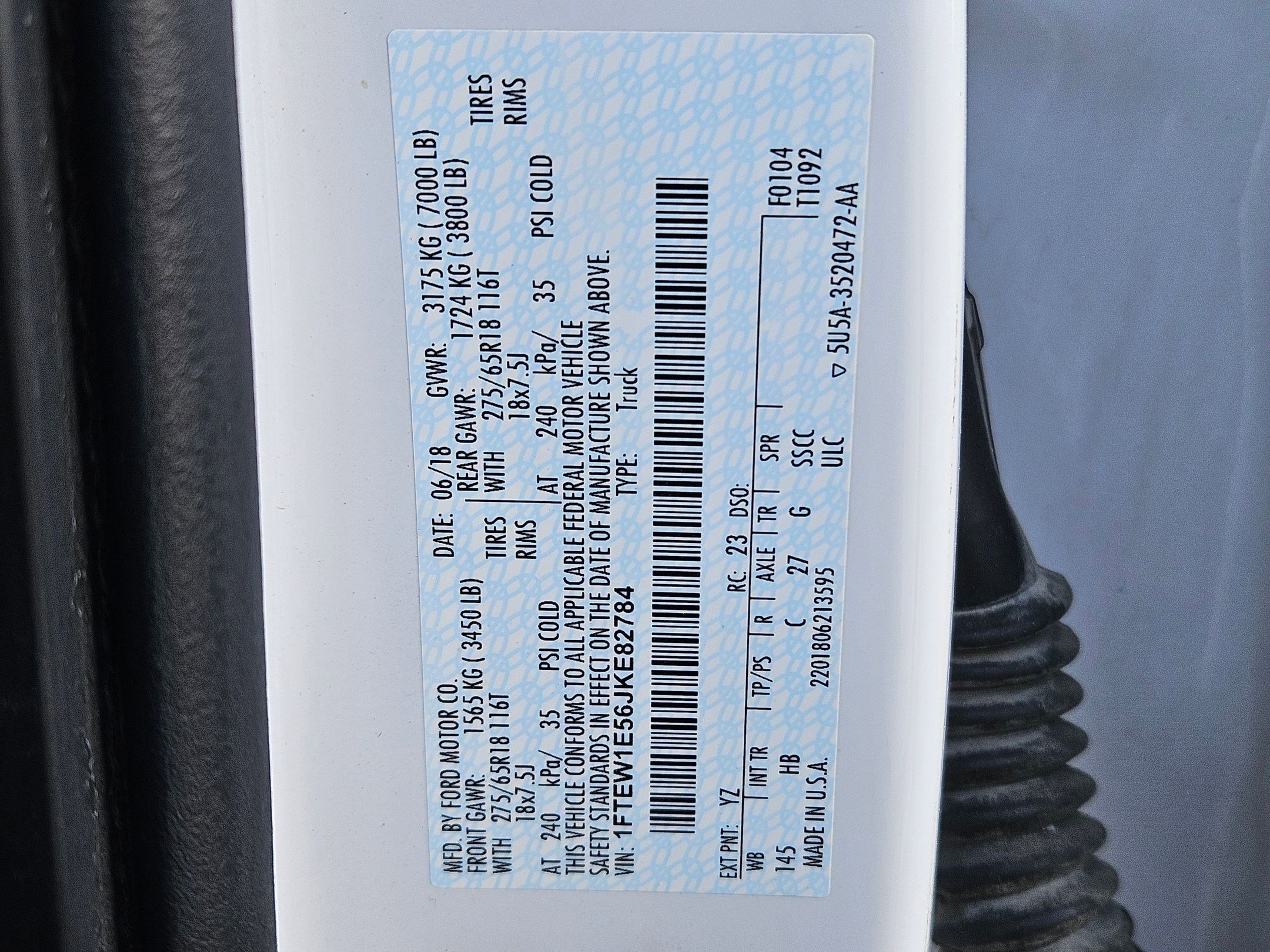 Certified Used 2018 Oxford White Ford LARIAT image 34
