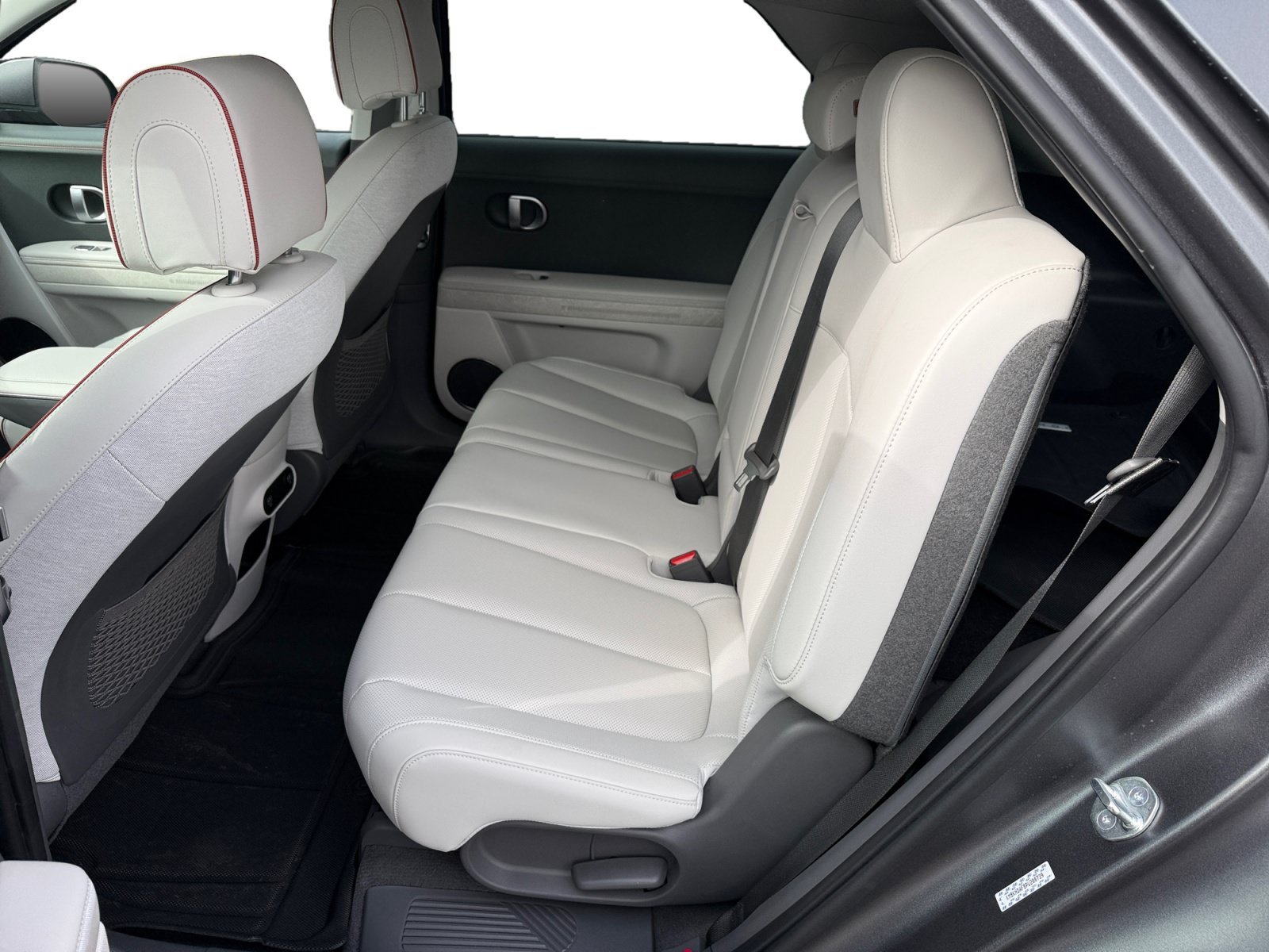 Used 2023 Gray Hyundai SEL image 16
