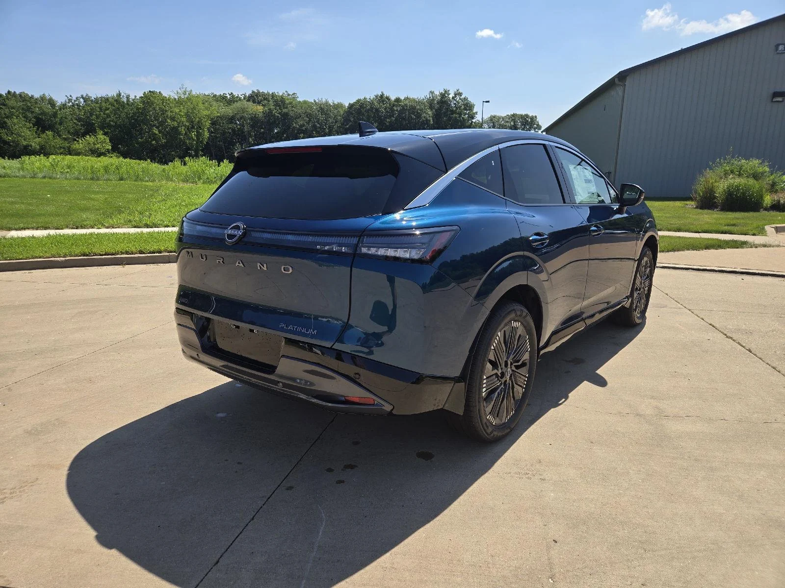 New 2026 Aurora Blue Pearl Metallic/Super Black Nissan Platinum image 3