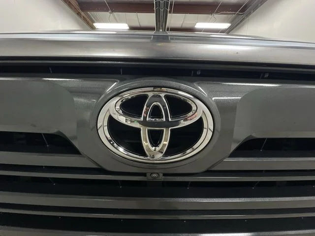 2023 Toyota Tundra Limited - Photo 31