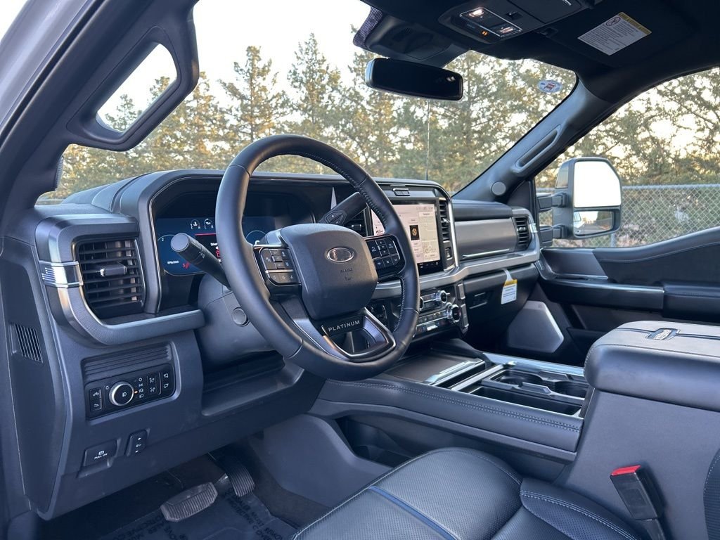 New 2026 Avalanche Ford Platinum image 17