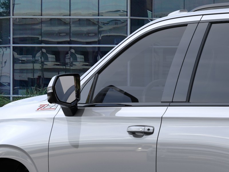 2026 Chevrolet Tahoe Z71 - Photo 12