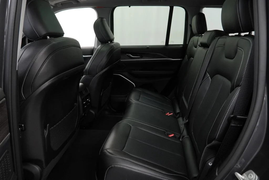 Used 2022 Gray Jeep 4xe image 19