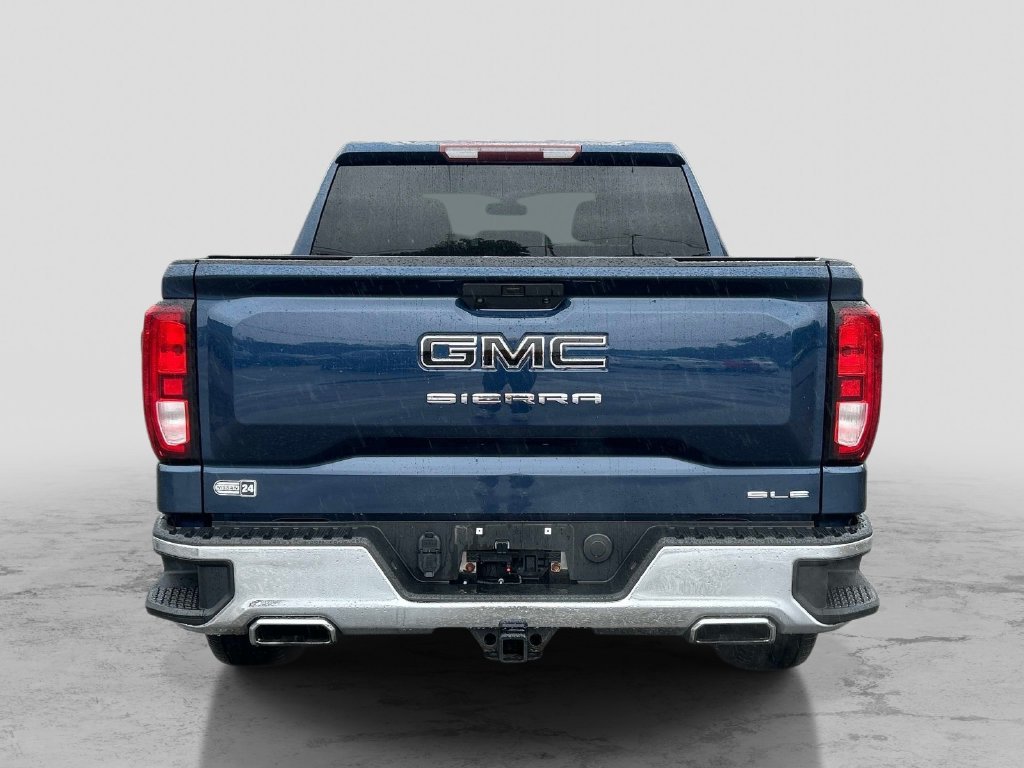 Used 2019 Blue GMC SLE image 4