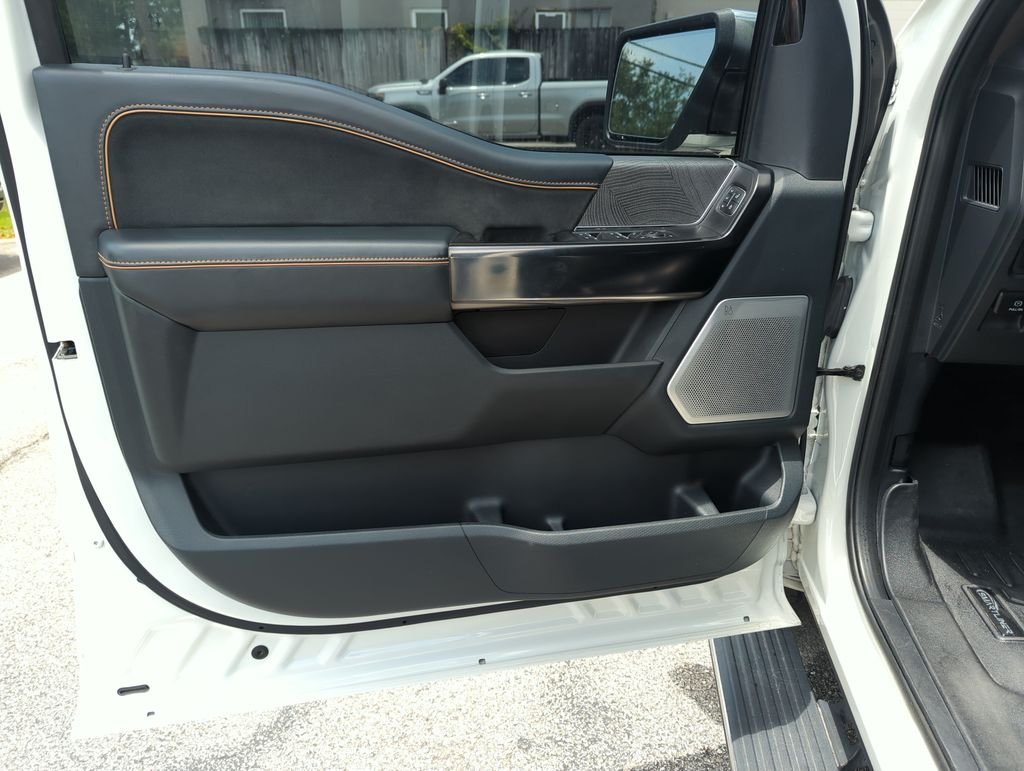 Used 2021 White Ford Platinum image 17