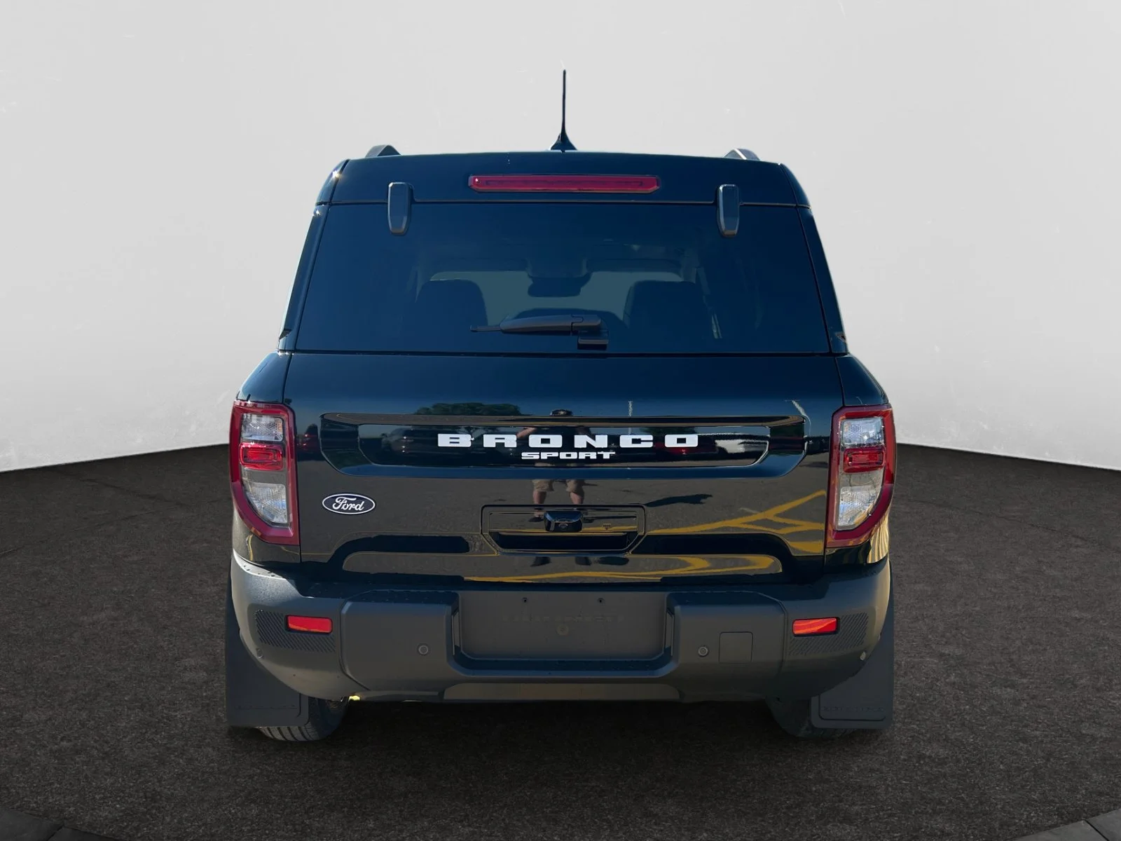 New 2026 Shadow Black Ford Outer Banks image 4